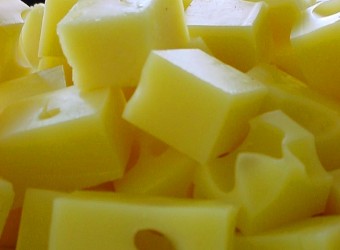 昔のペルシャ人は爆弾を作るためにチーズを使いました
